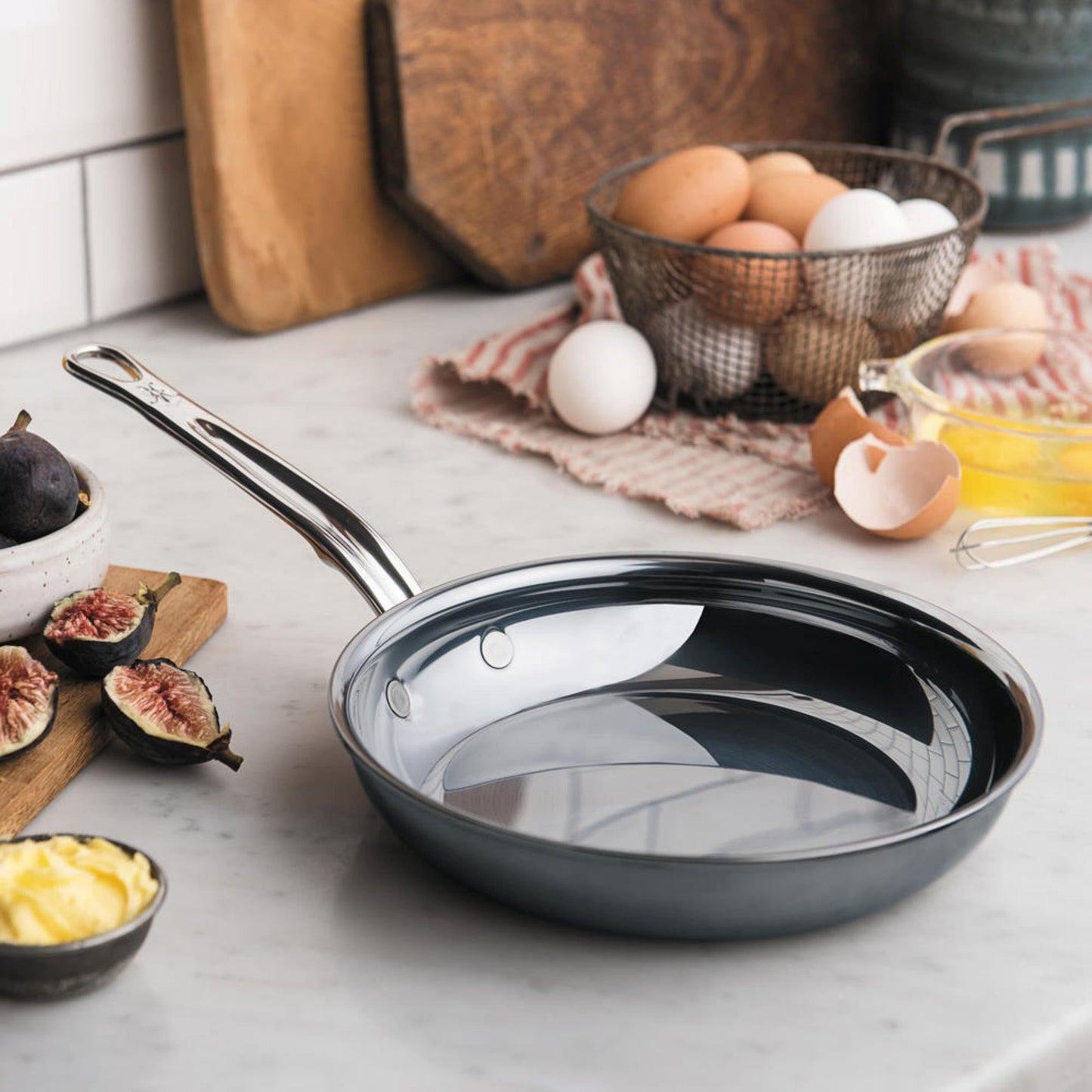 Hestan NanoBond Open Skillet 11"