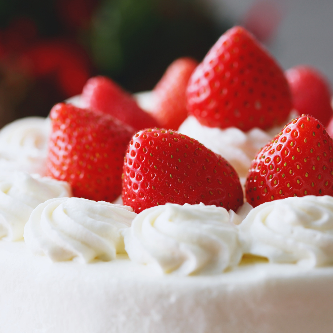 Midsommar Desserts with Olivia! Thursday, June 18th, 6-8PM
